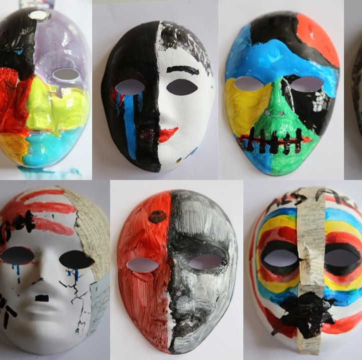 2022-2023. Atelier masques. Strasbourg. Projet collège Foch: les enfants juifs cachés  